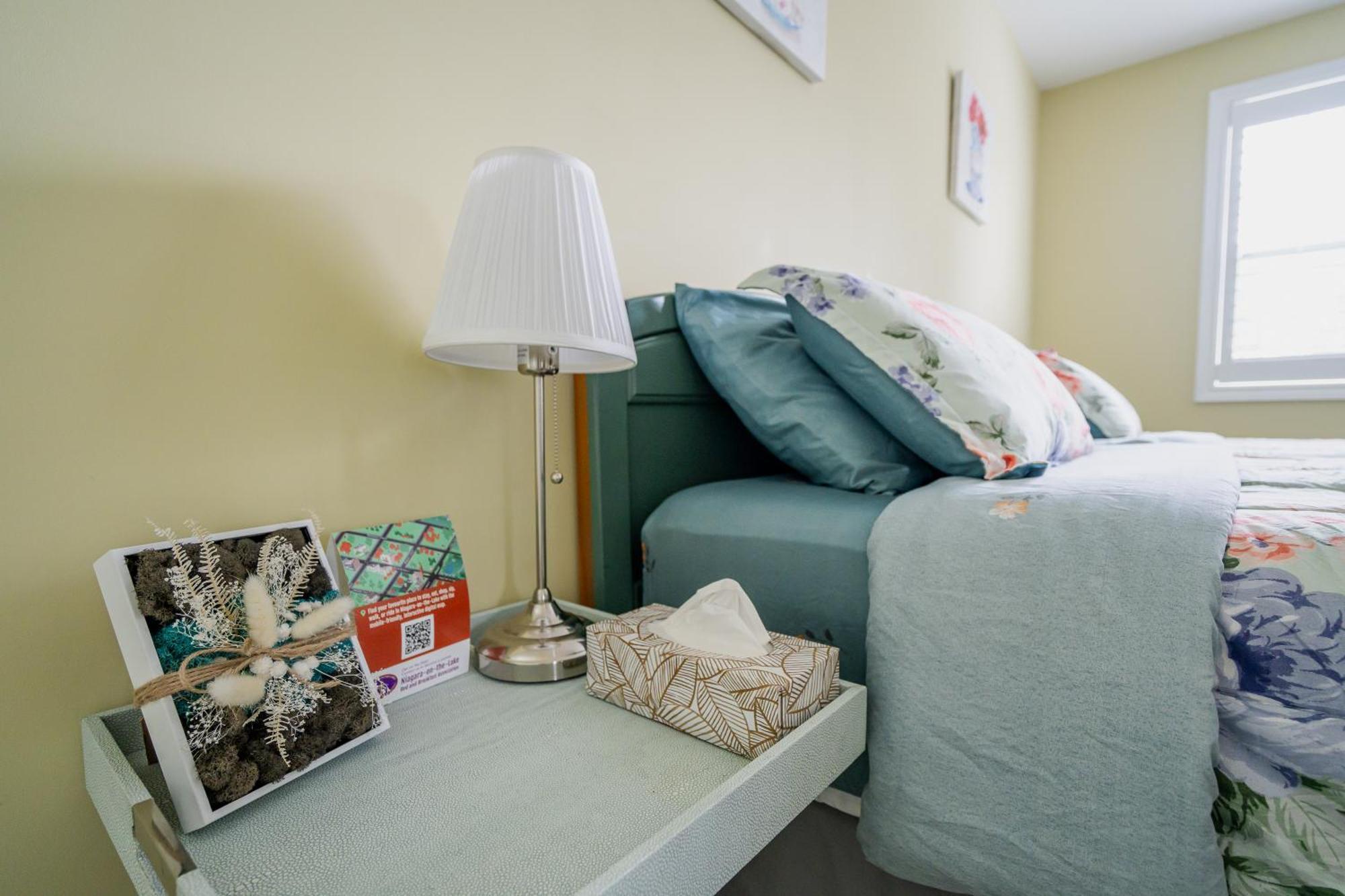 Old Town Country Landing Bed & Breakfast Niagara-on-the-Lake Ngoại thất bức ảnh