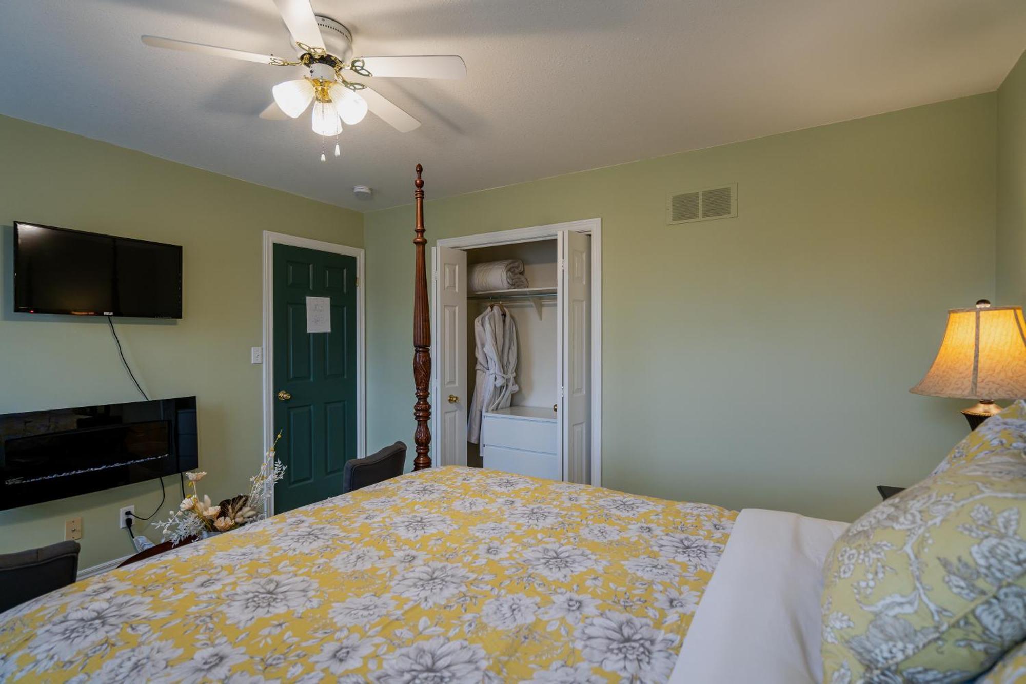 Old Town Country Landing Bed & Breakfast Niagara-on-the-Lake Ngoại thất bức ảnh