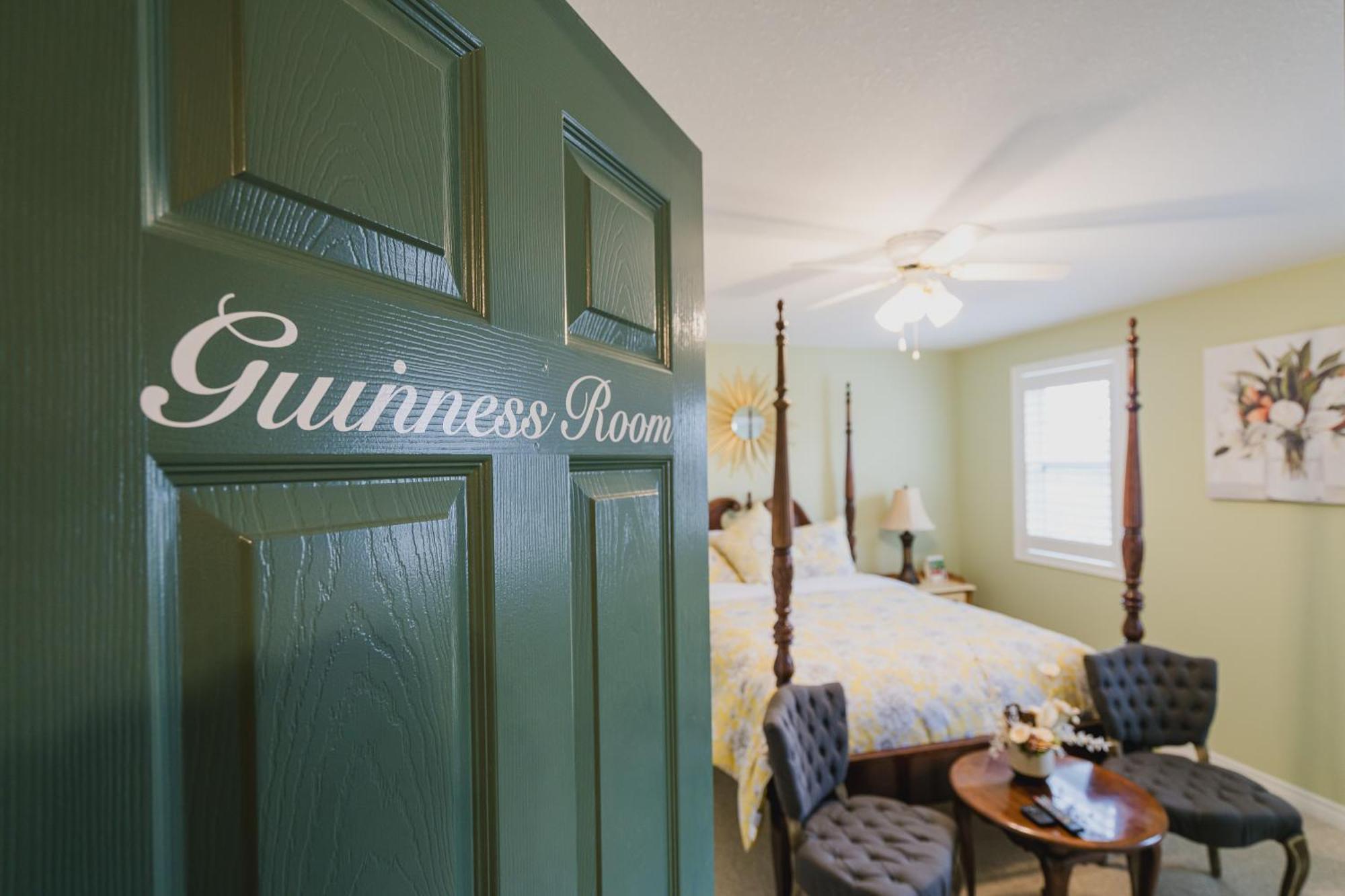 Old Town Country Landing Bed & Breakfast Niagara-on-the-Lake Ngoại thất bức ảnh