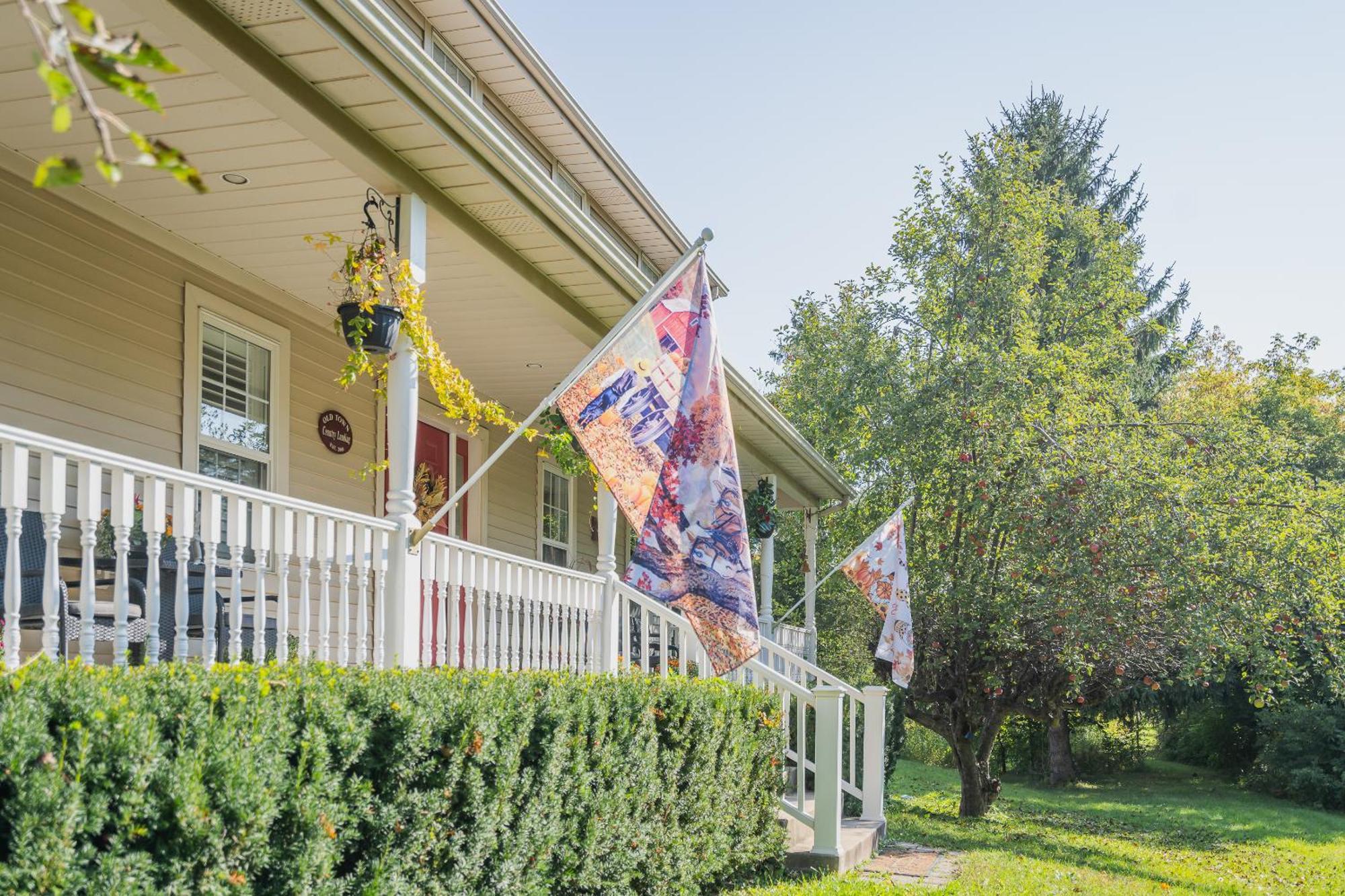 Old Town Country Landing Bed & Breakfast Niagara-on-the-Lake Ngoại thất bức ảnh